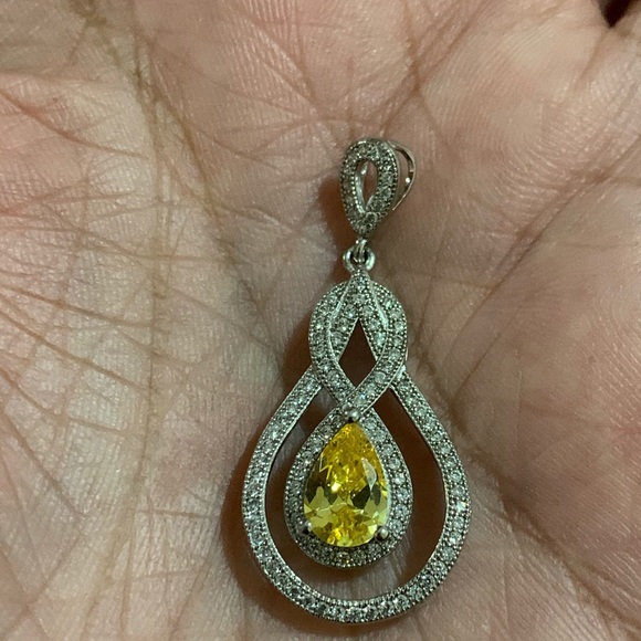 Sterling Silver Pendant - Picture 4 of 7